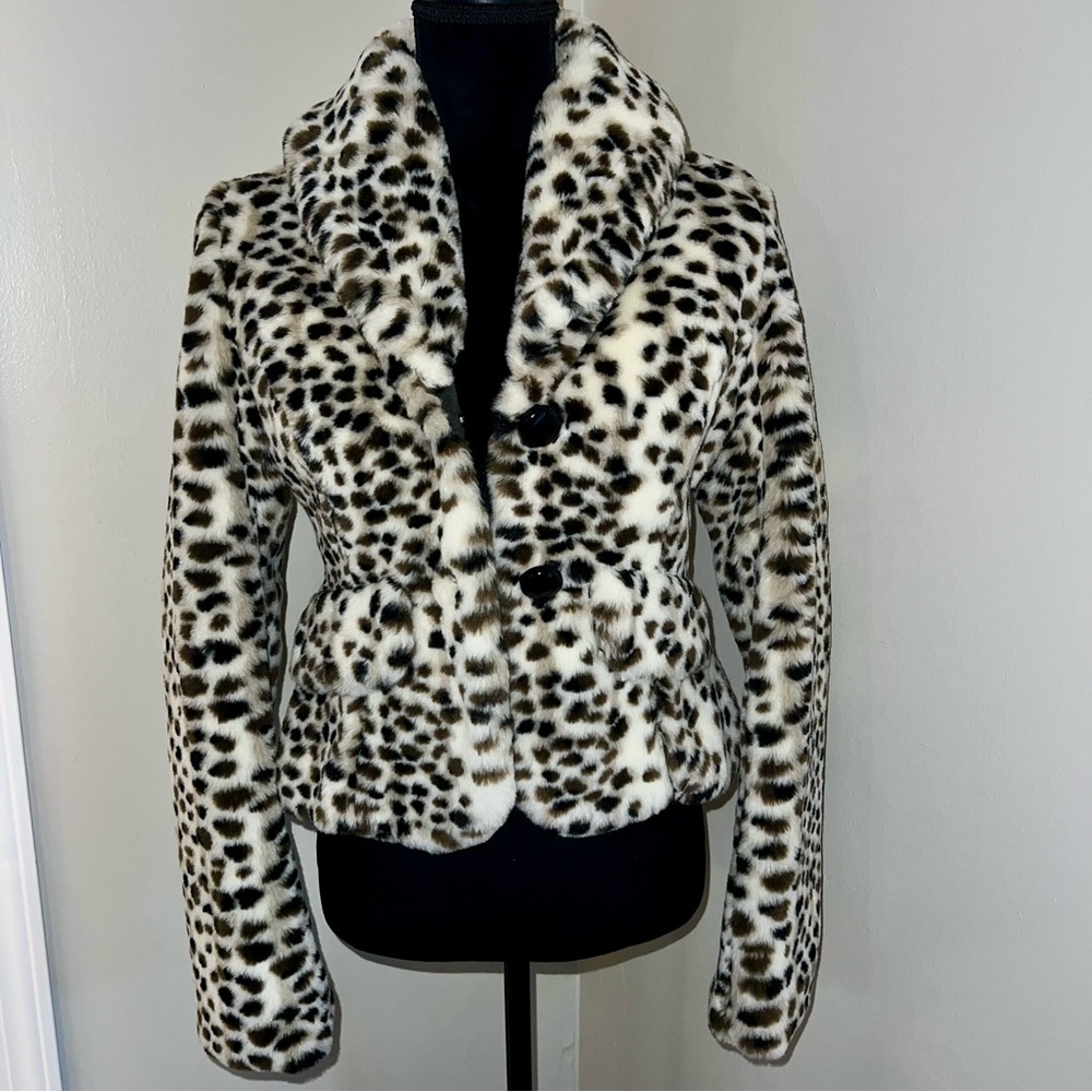 Vintage 90s Y2K faux fur leopard cropped jacket Italian Miss Sixty Killah brand